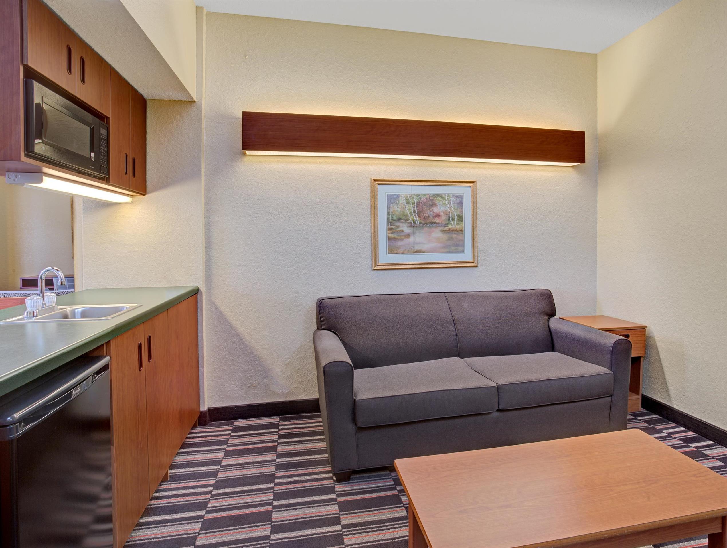 Microtel Inn & Suites By Wyndham Bushnell Luaran gambar