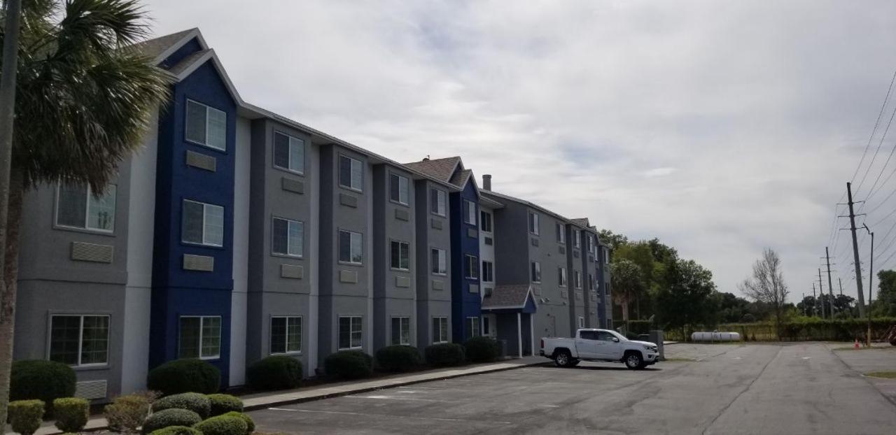Microtel Inn & Suites By Wyndham Bushnell Luaran gambar